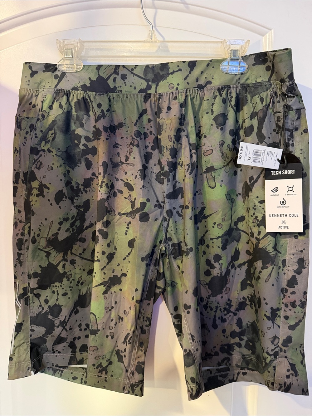Kenneth Cole Active Men's Green Camo like Stretch Shorts XL